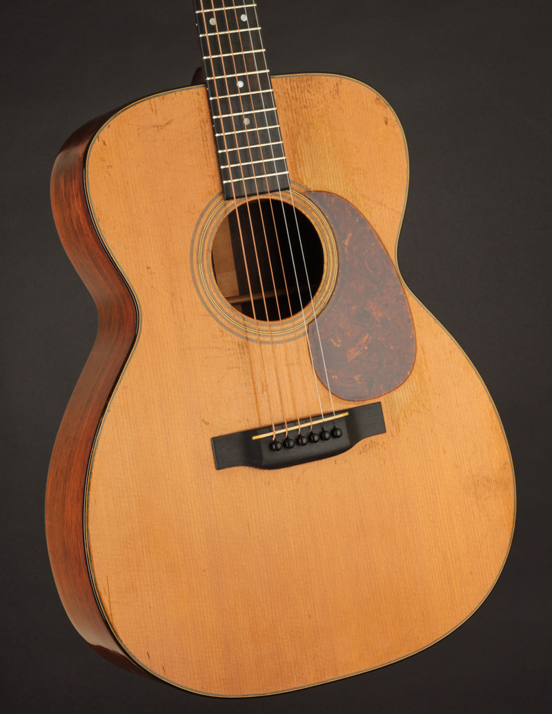 Martin 000-21 (USED, 1946)