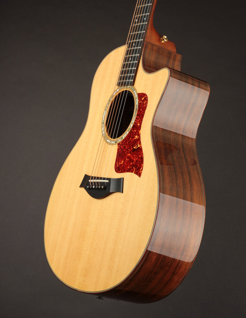 Taylor 716ce LTD Madagascar Rosewood (USED, 2009)