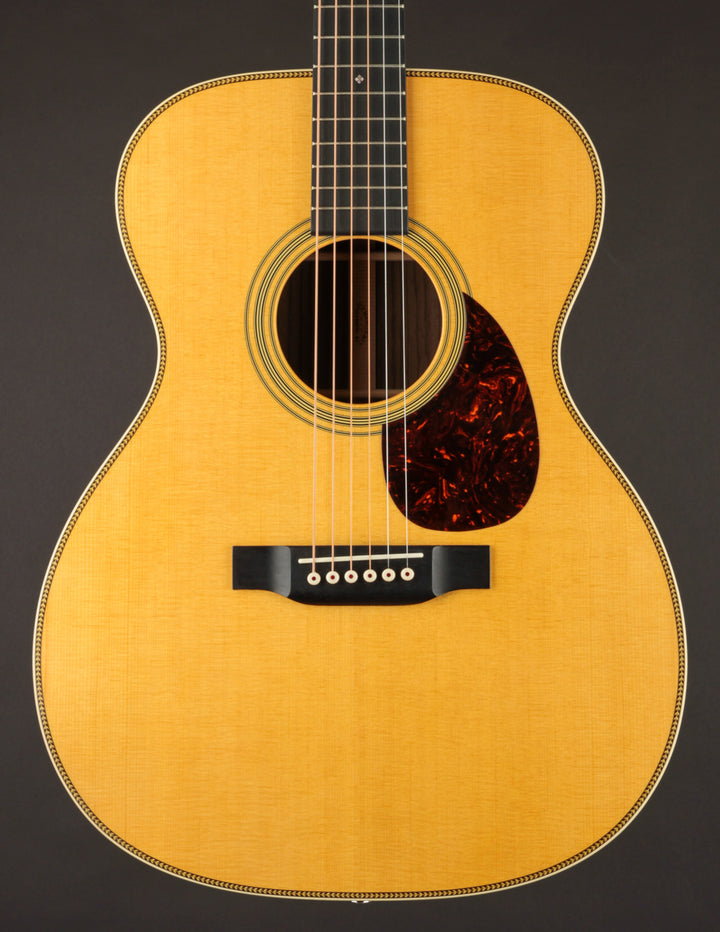 Martin OM-28 (USED, 2018) | The Music Emporium