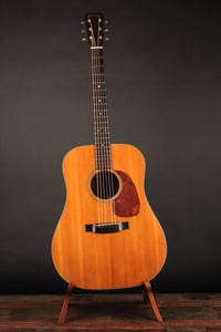Martin D-18 (1956)