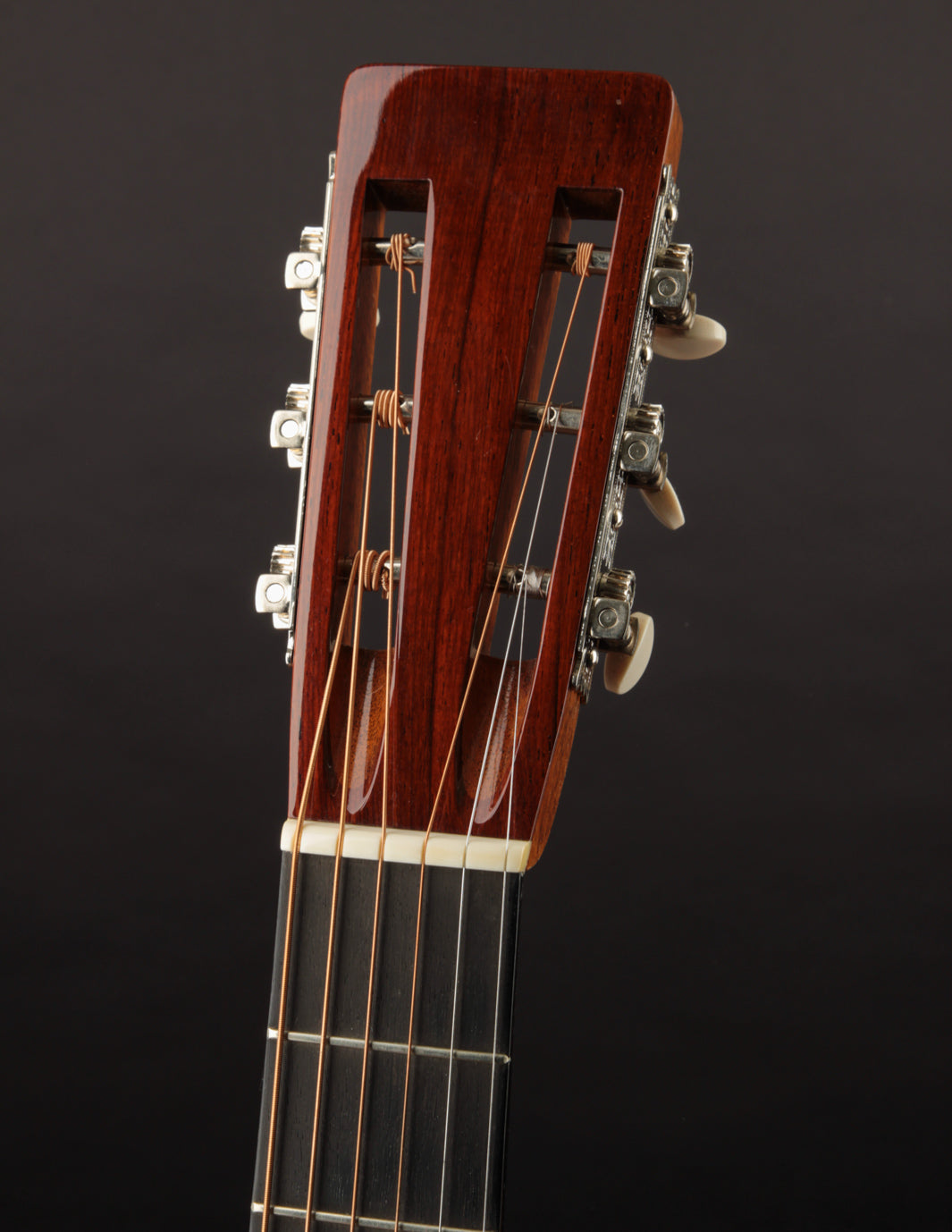 Martinkim  カナ Martin 00-28 & Case, 2024 Edition – Elderly Instruments