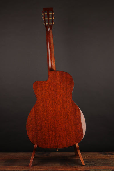Collings 0001A Adriondack Cutaway (USED, 2010)