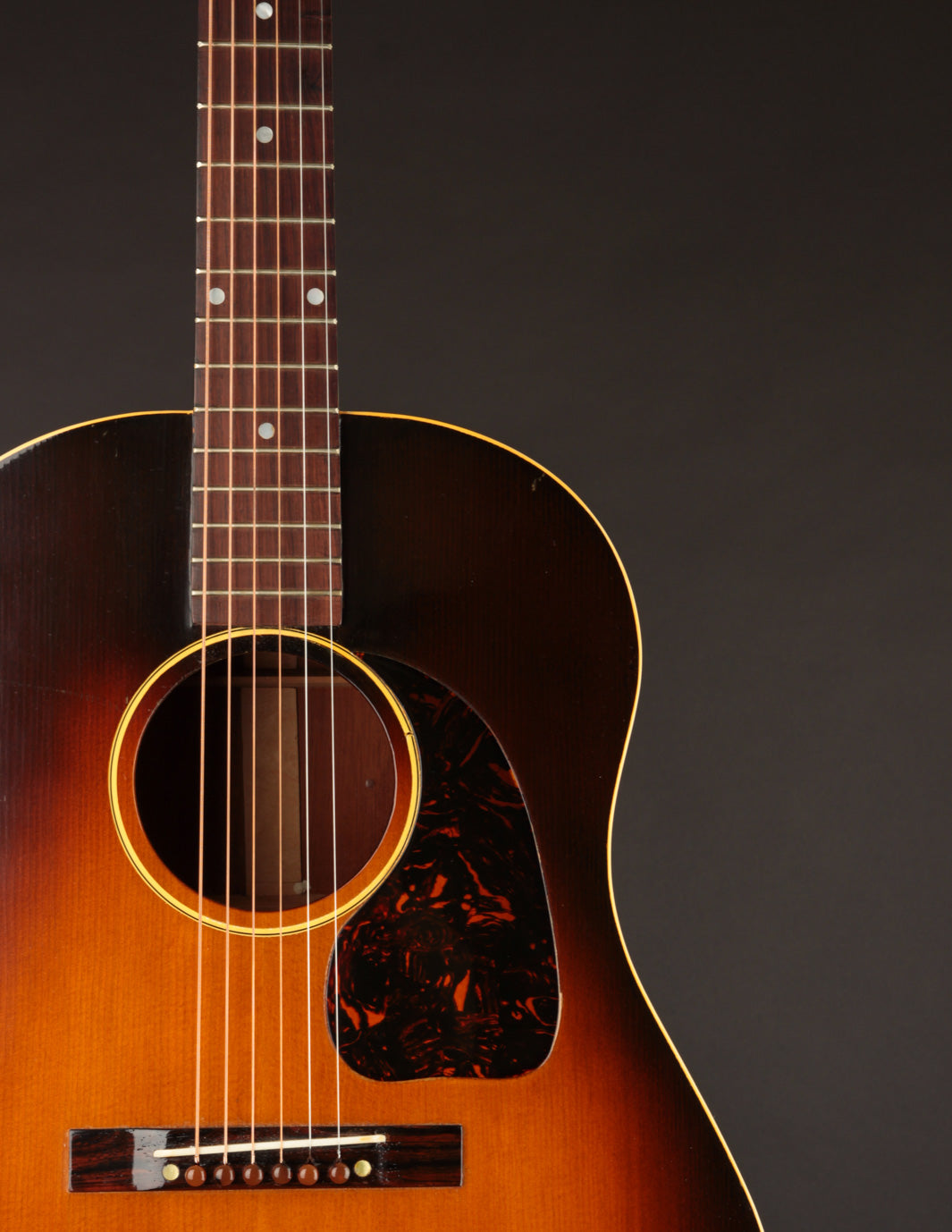 Gibson J-45 (1946) | The Music Emporium