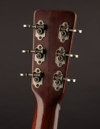 Martin 0-18 (1953)