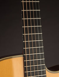 Martin OMC-28M Laurence Juber (USED, 2005)