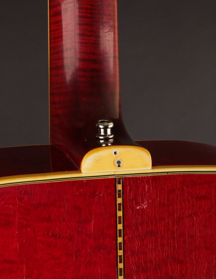1969 Gibson Dove: Vintage Guitar at The Music Emporium