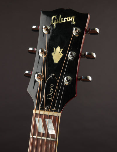 Gibson Dove (USED, 1969)