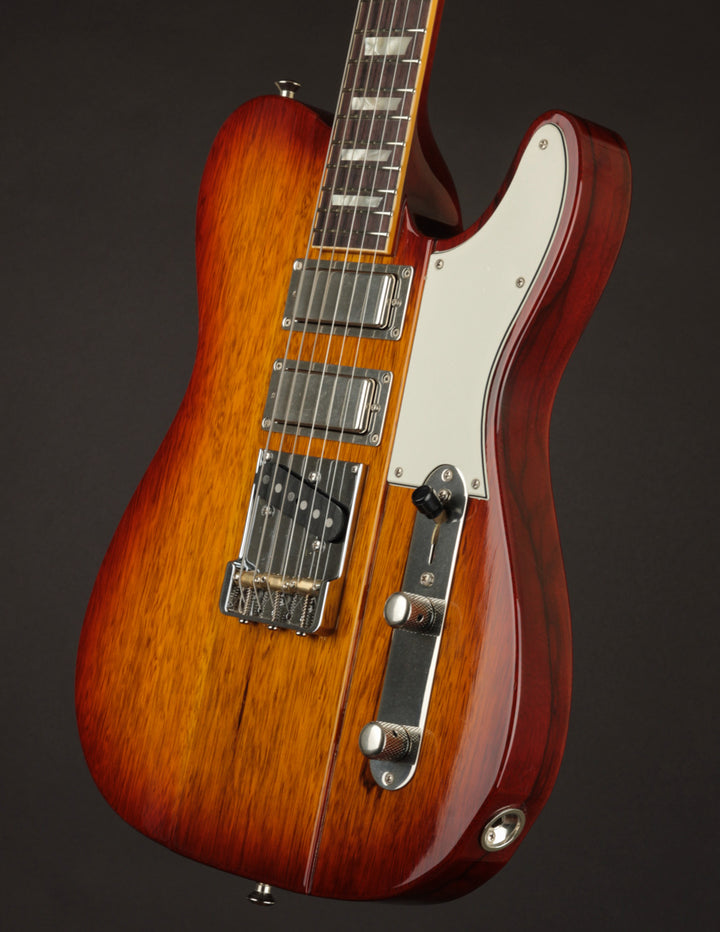 B3 Phoenix V Korina: Find Yours at The Music Emporium