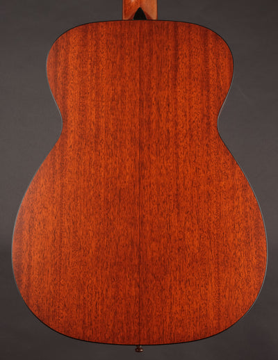 Collings 001 14-Fret Traditional Satin