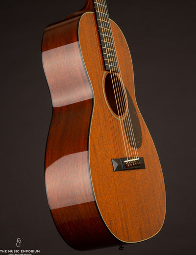 Collings 01 12-Fret Traditional All Mahogany