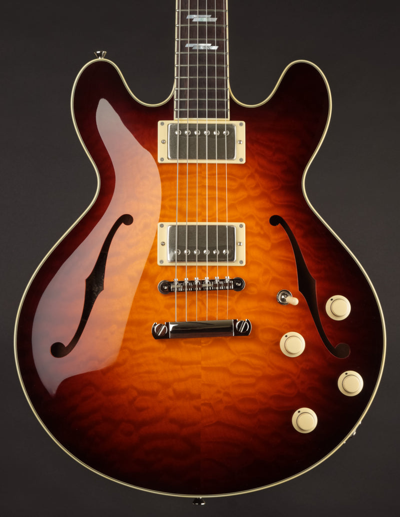 Collings I-35 Deluxe Tobacco SB Master Quilt Top