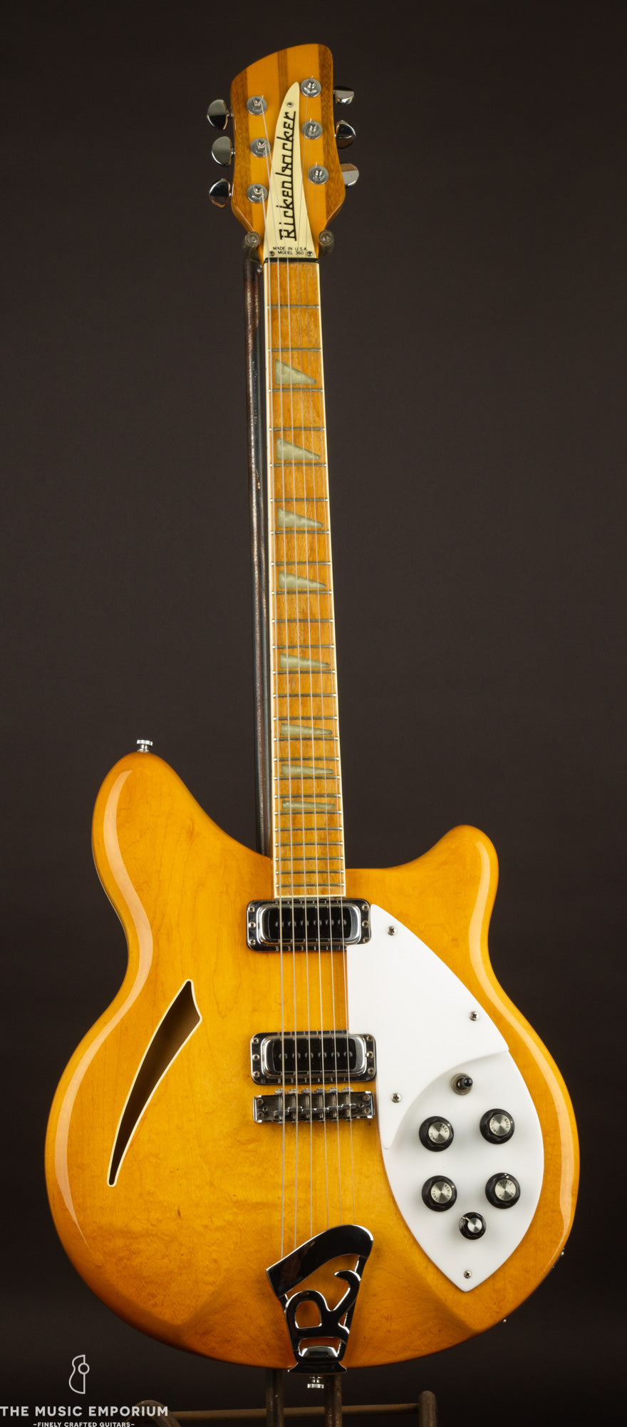 Rickenbacker 360 タイプ　 ARIA製　ジャパンビンテージ 1981 Rickenbacker 360 | The Music Emporium
