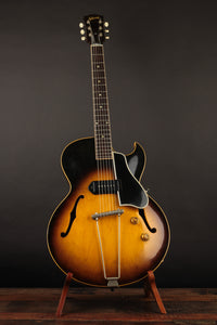 Gibson ES-225T Tobacco Sunburst (USED, 1957)