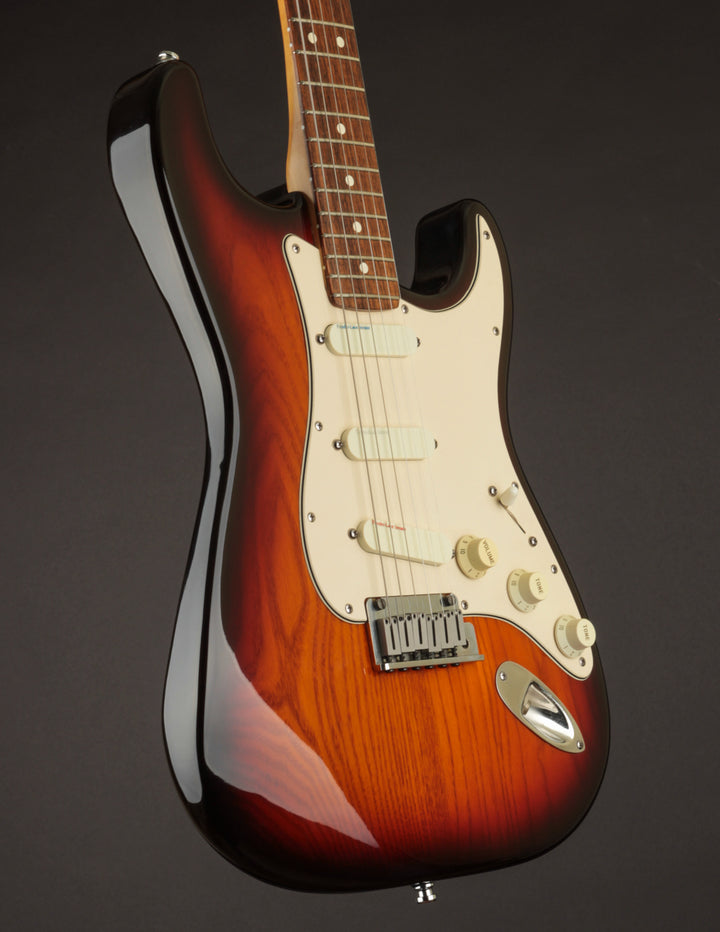 専用出品　Fender USA Stratocaster Plus 1989 Fender Stratocaster Plus Sunburst | The Music Emporium