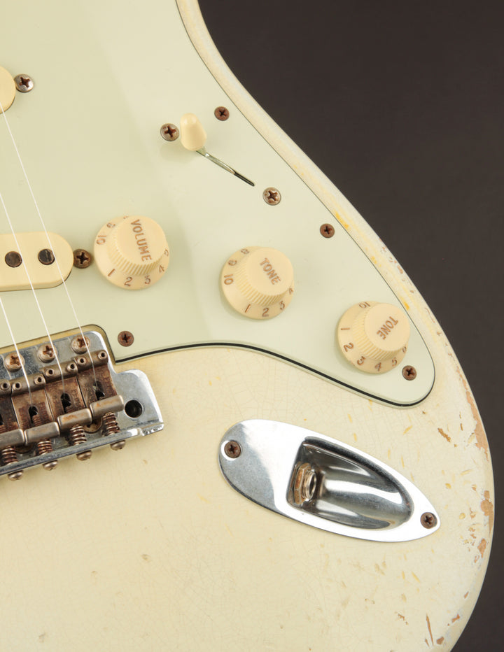 ◆ CustomElectr Relic OlympicWhiteStrato◆ clunbhe1p00140vssfv025bp8.jpg