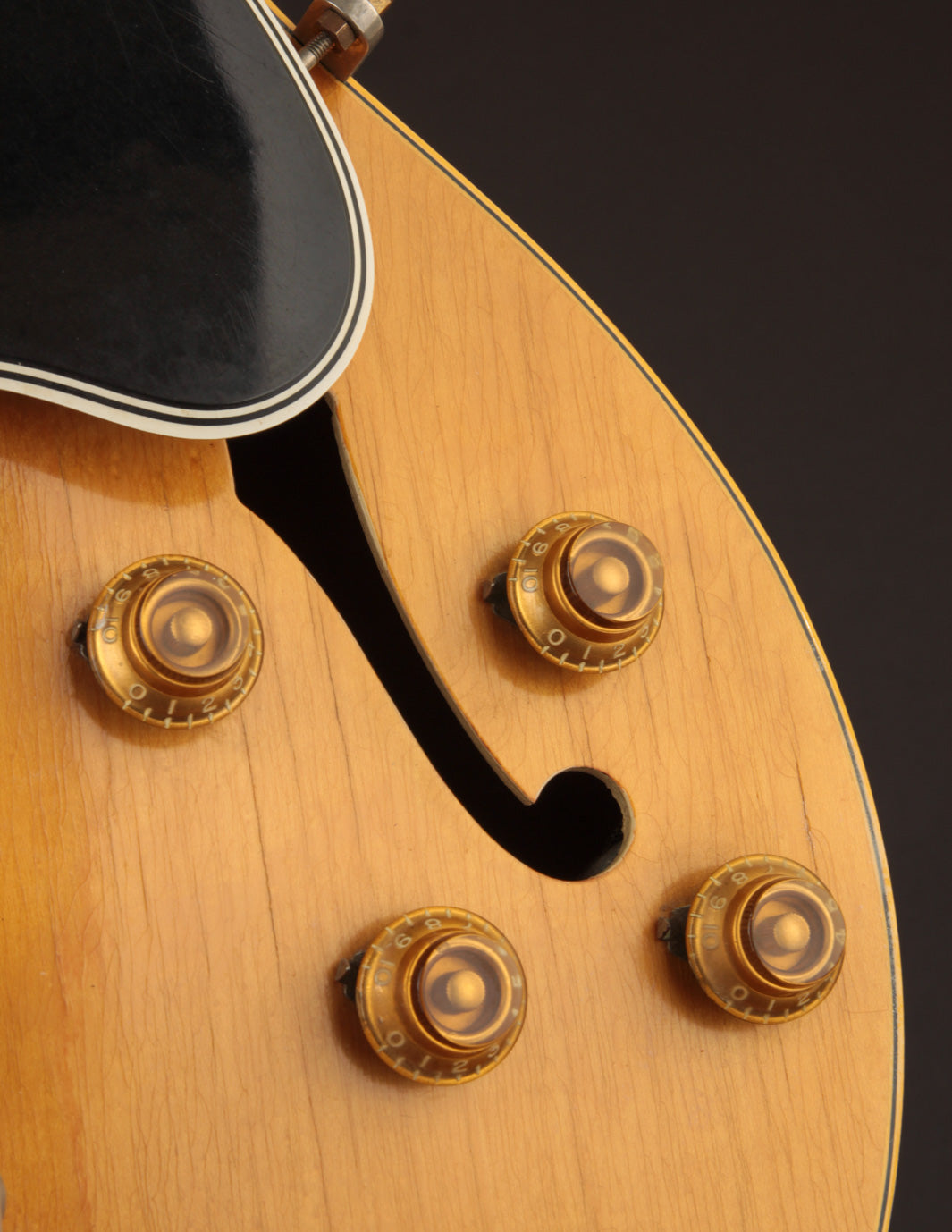 1960 Gibson ES-175D: Natural Finish at The Music Emporium