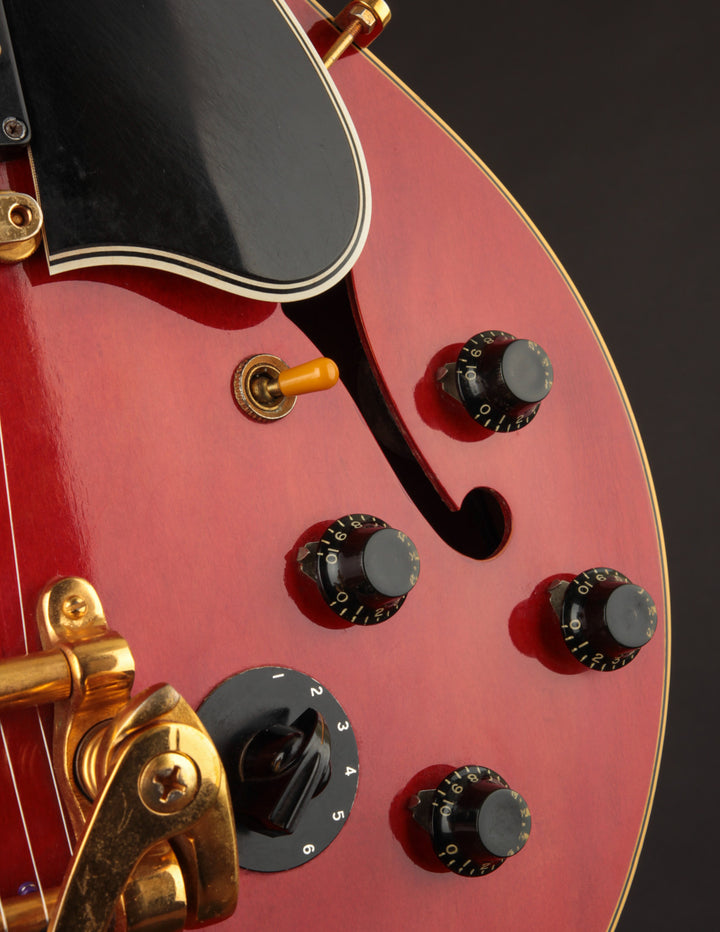 1959 Gibson ES-345 T Cherry: Vintage Guitar
