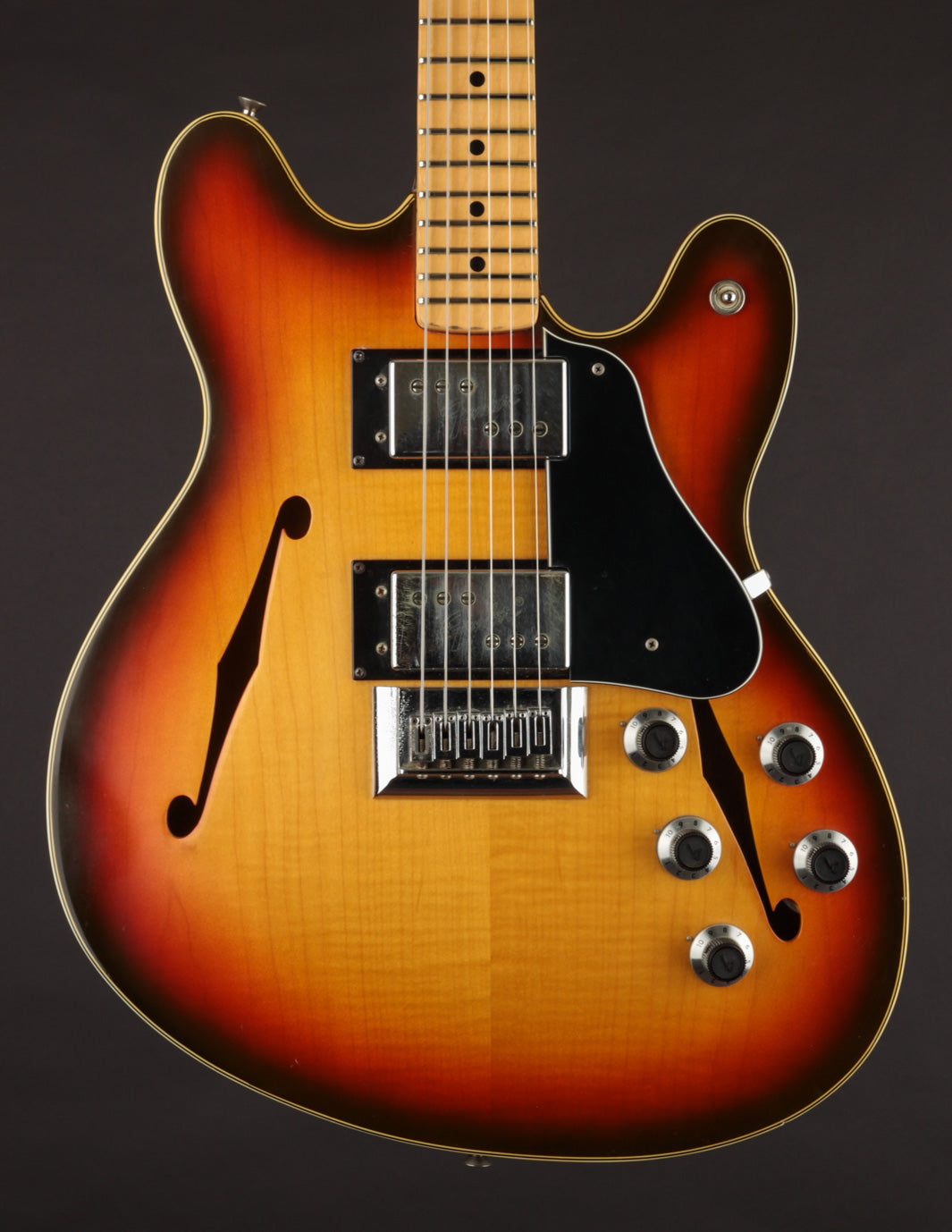 Fender Starcaster, Sunburst (1976)