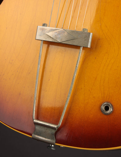 Gibson ES-330T Sunburst (1961)