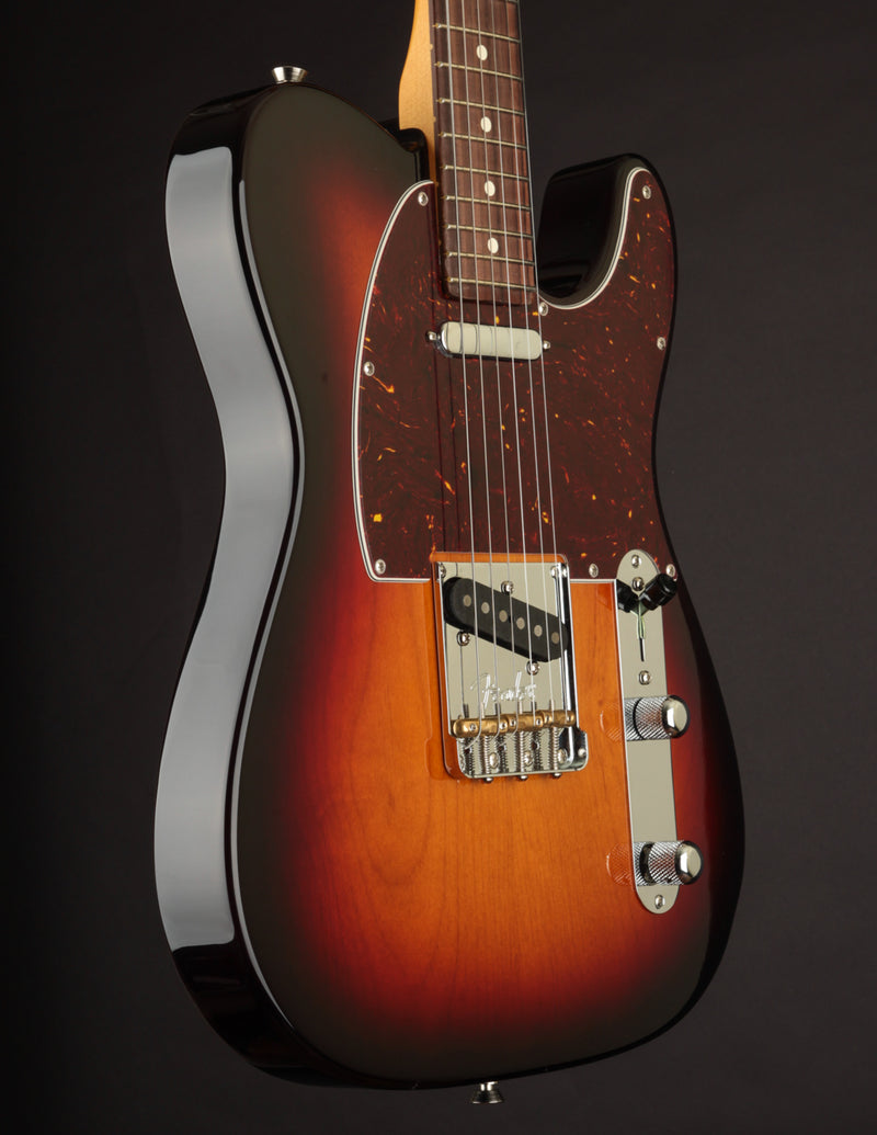 Fender American Professional II Telecaster, Sunburst