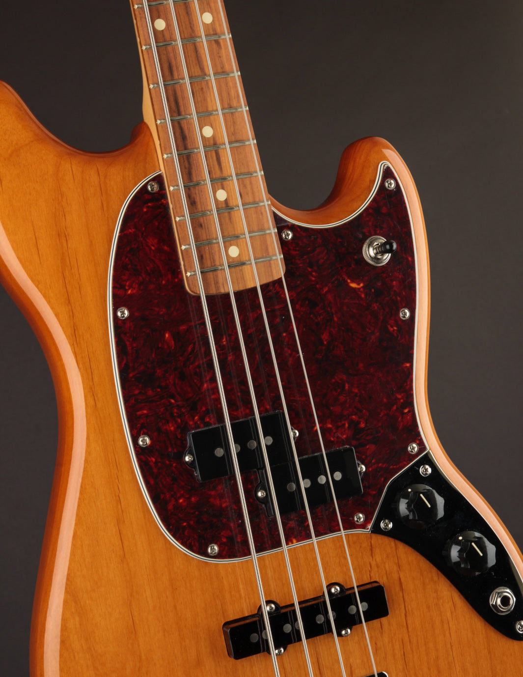 Fender Player Mustang Bass PJ, Aged Natural