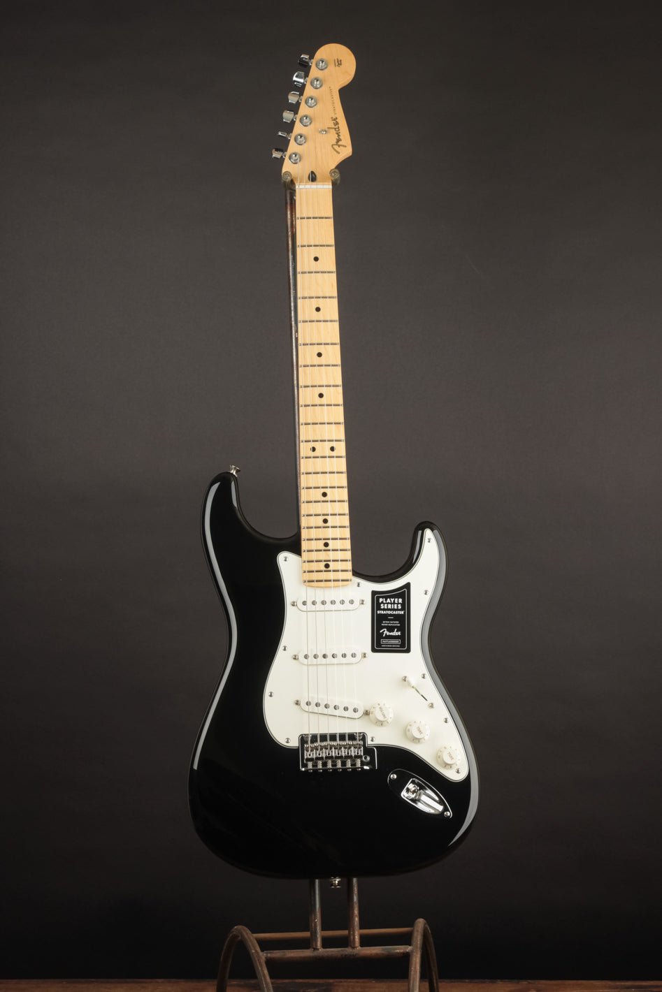 Fender Player Stratocaster Black | The Music Emporium