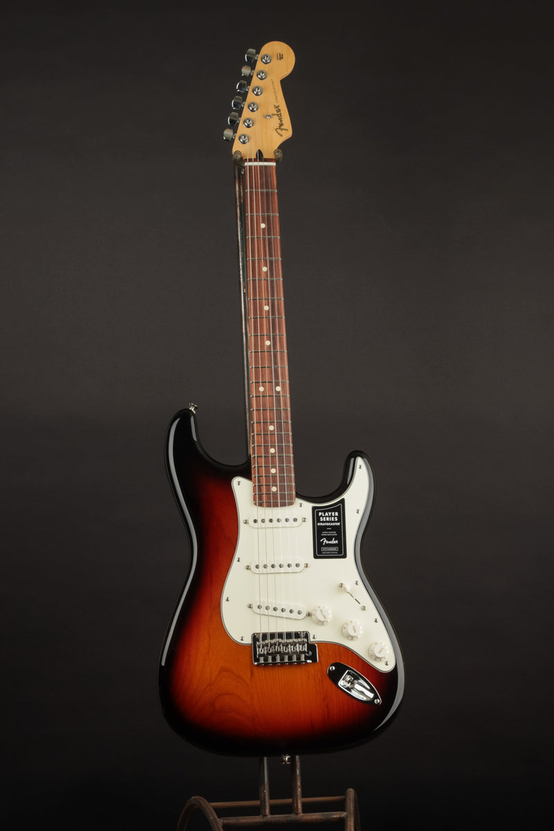 Fender Player Stratocaster, Sunburst