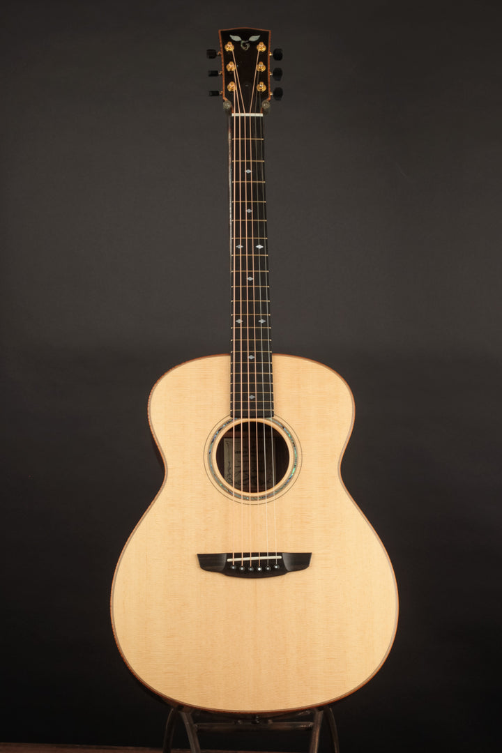 Goodall RGC Sitka Spruce Indian Rosewood | The Music Emporium