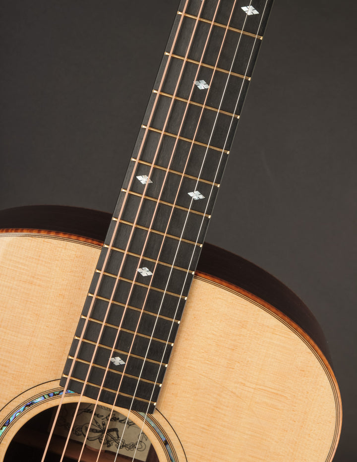 Goodall RGC Sitka Spruce Indian Rosewood | The Music Emporium