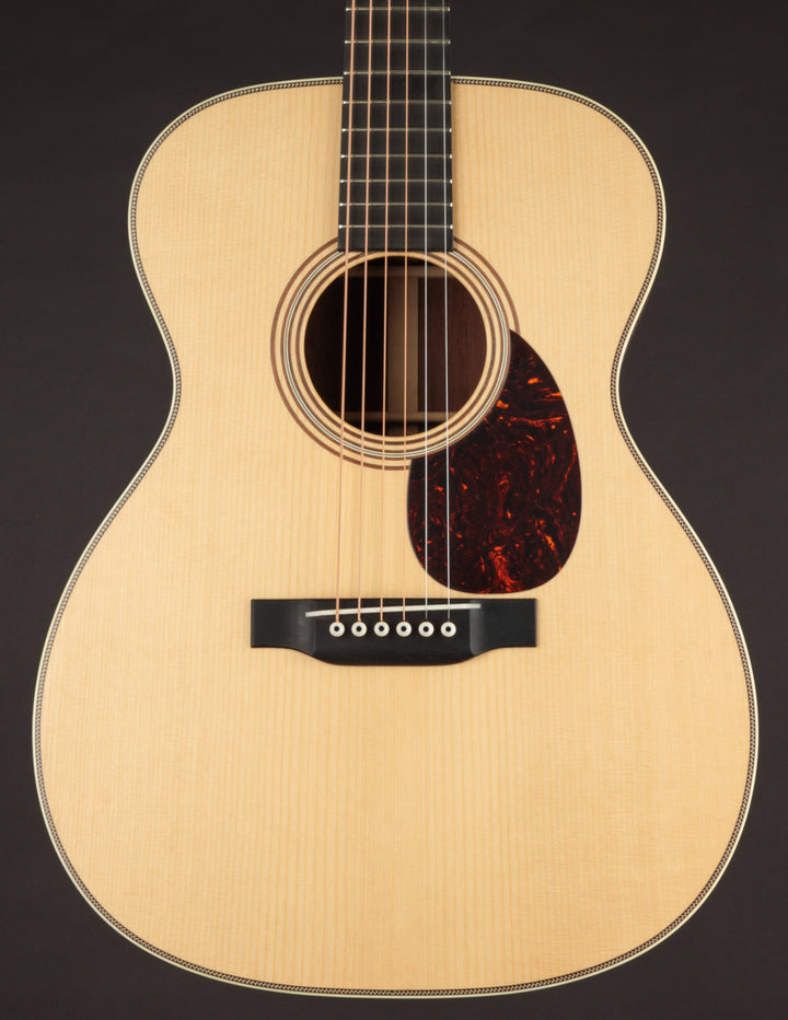 ギター Martin OM-28 Martin 2024 OM-28 Standard Orchestra Model Acoustic Guitar