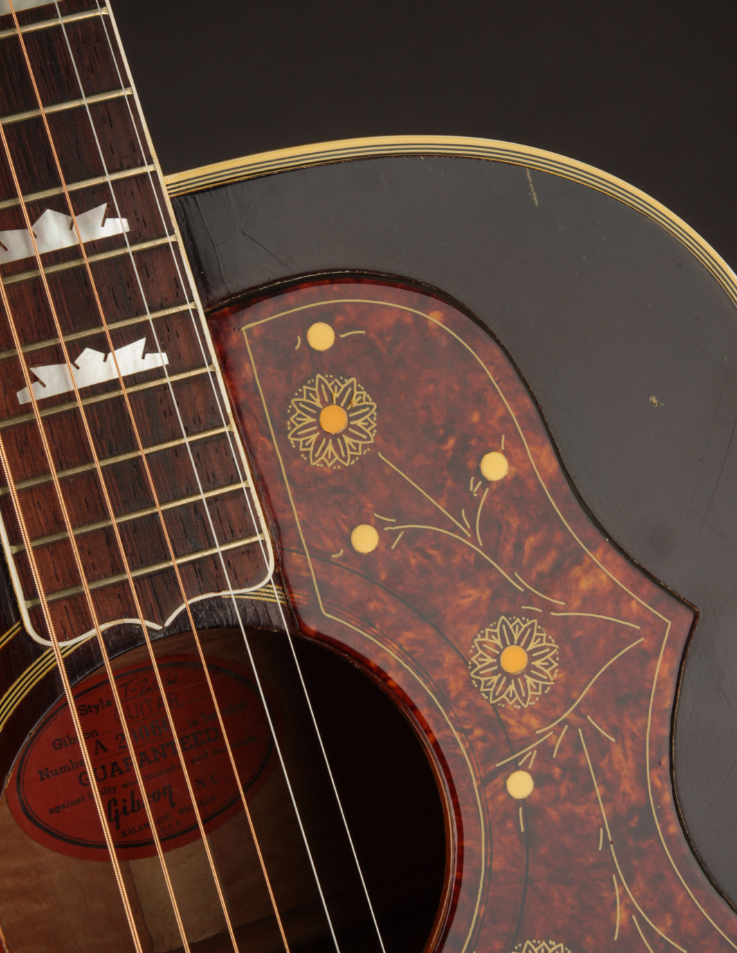 Gibson J-200 Sunburst (USED, 1955) | The Music Emporium