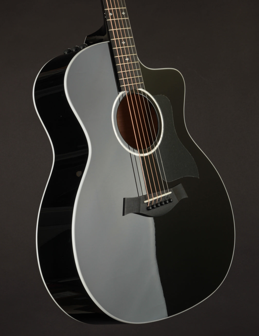 Taylor 214CE Black Deluxe | The Music Emporium