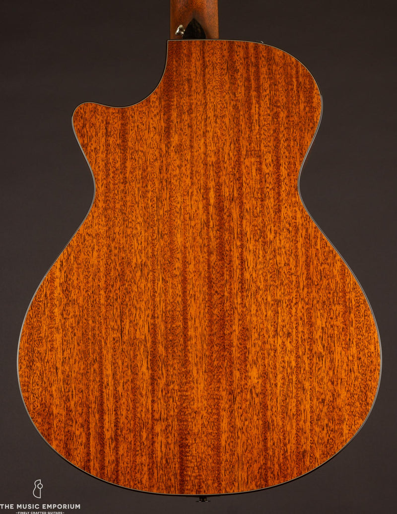 Taylor 552CE 12-String Cedar Top