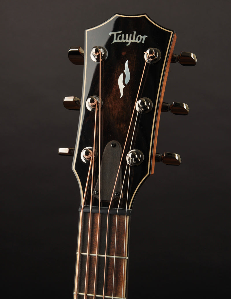 Taylor 812CE