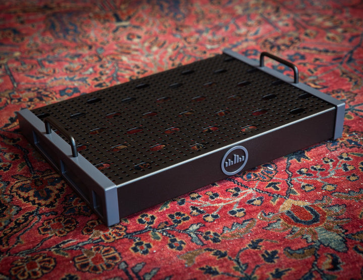 Temple Audio Duo 17 Pedalboard, Gunmetal | The Music Emporium