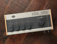 A top view of the Universal Audio Volt 476P
