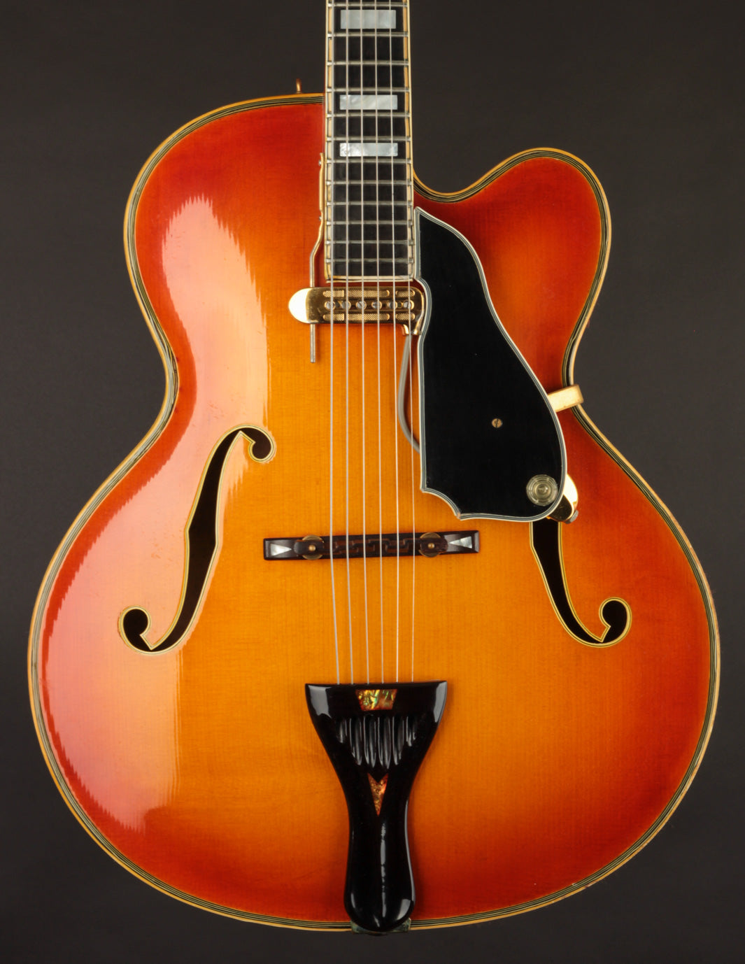 Albanus Archtop (USED, 1967)