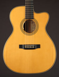 Martin OMC-28M Laurence Juber (USED, 2005)