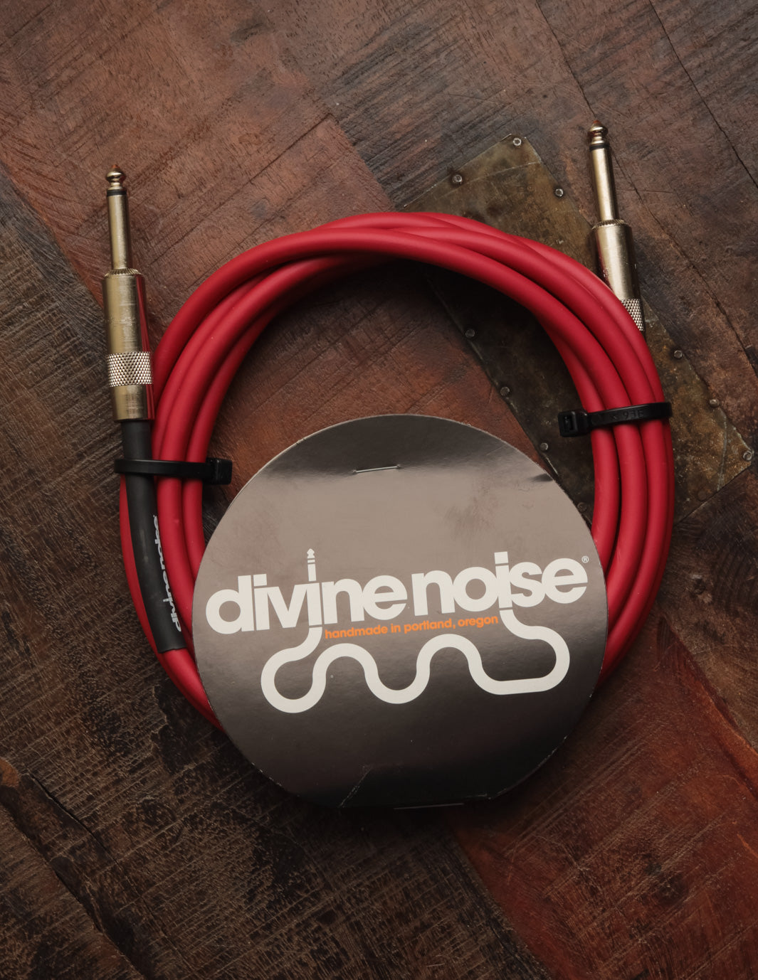Divine Noise 10 Ft ST-ST Cable, Red